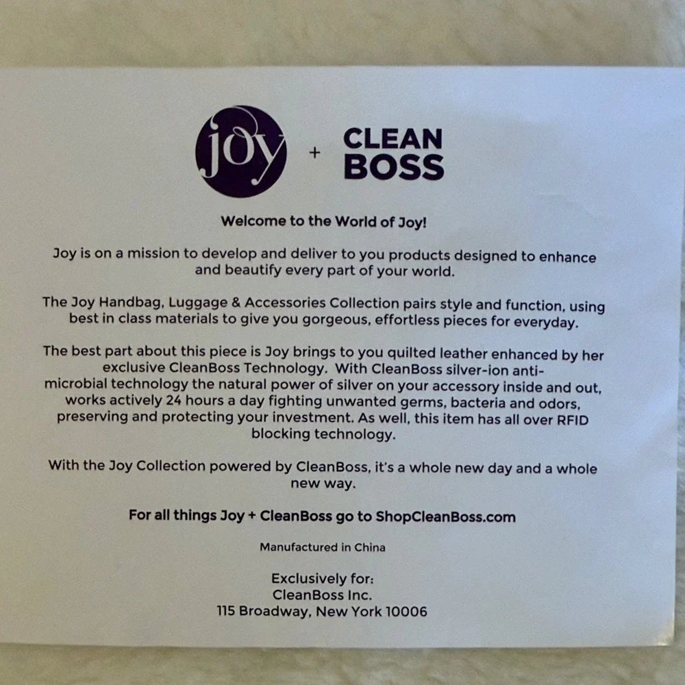 NWT Joy + CleanBoss Quilted Cosmetic / Travel Case - RFID, Antimicrobial - Pink